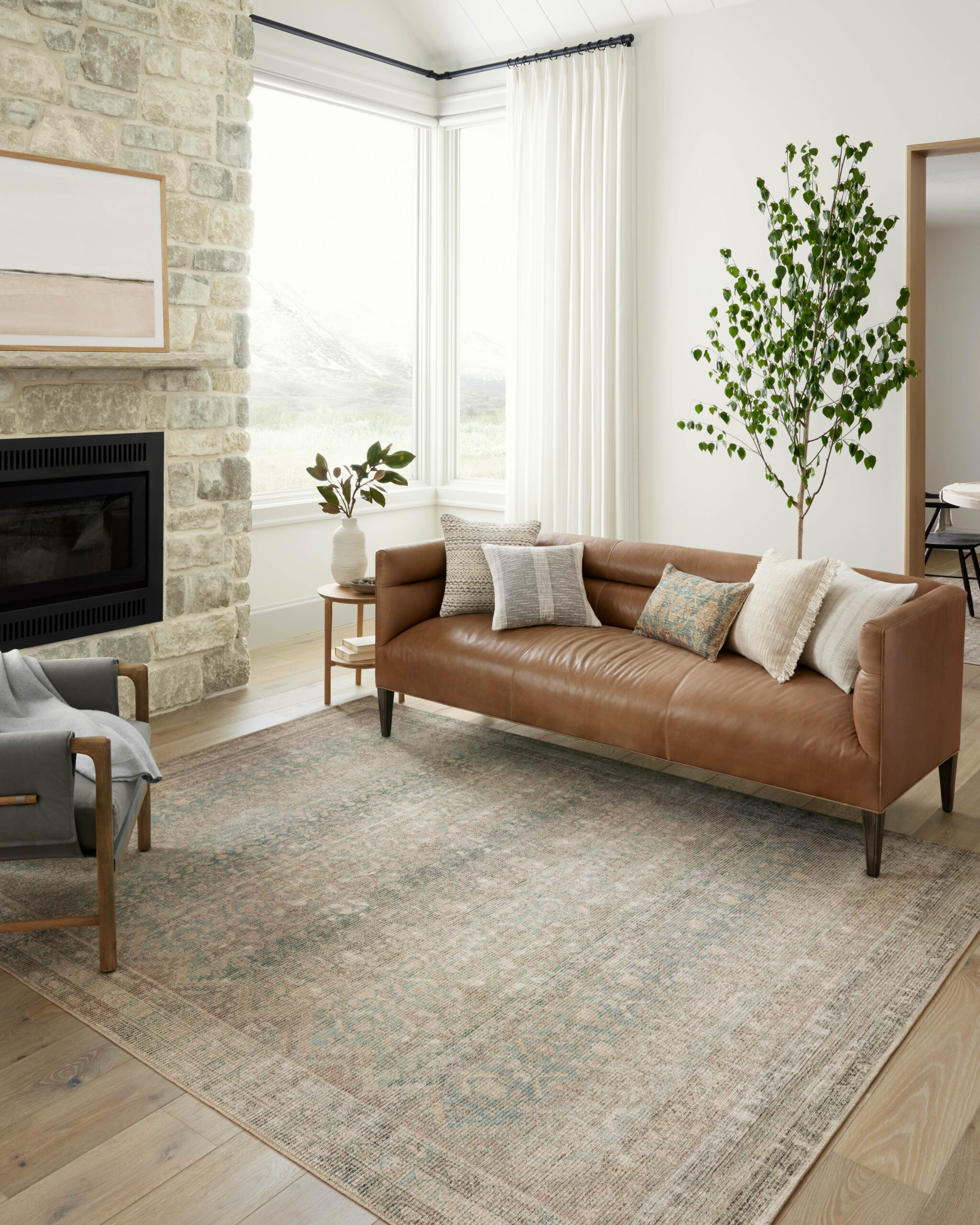 Angela Rose x Loloi Jade / Natural Rug
