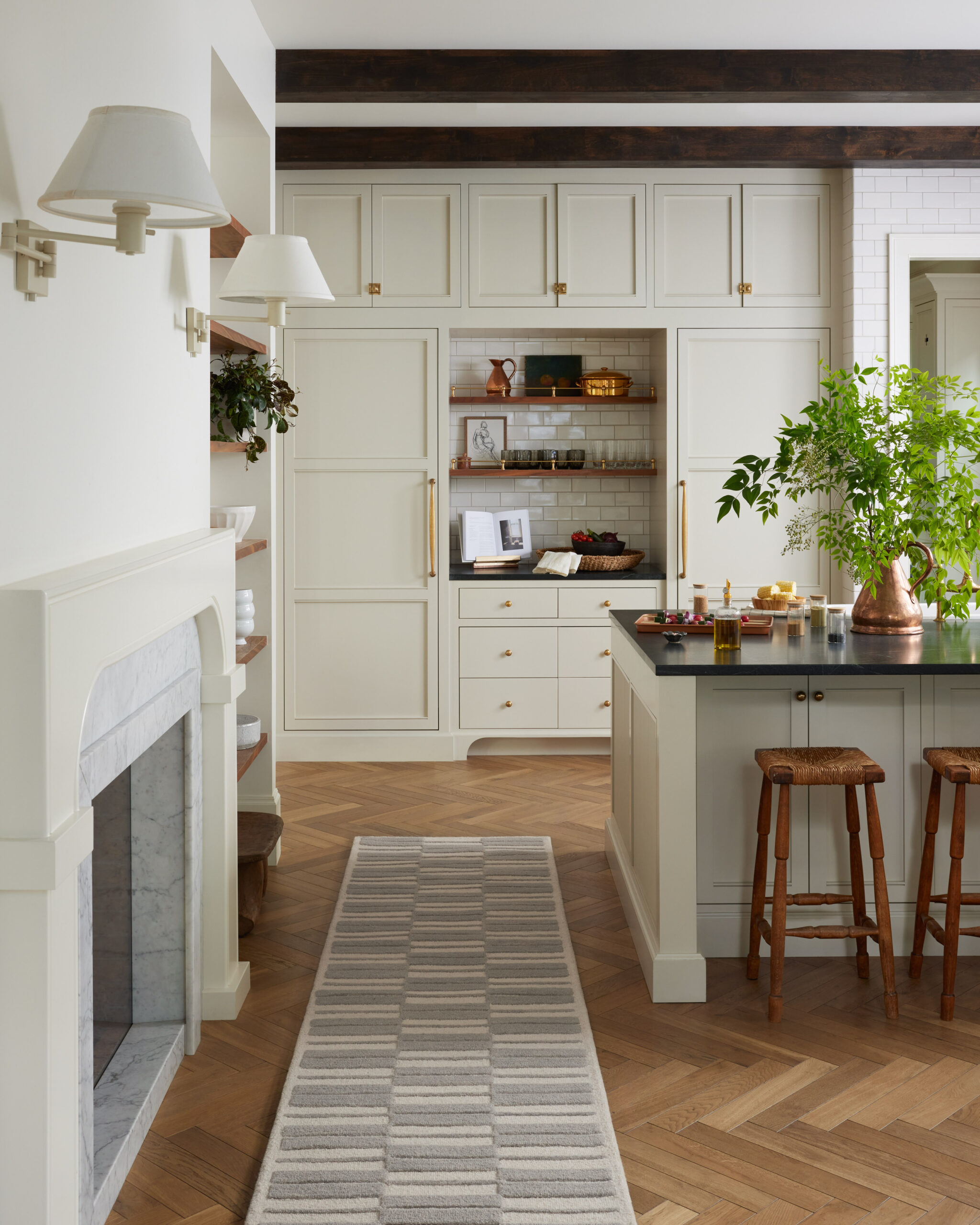Chris Loves Julia x Ivory / Grey Rug