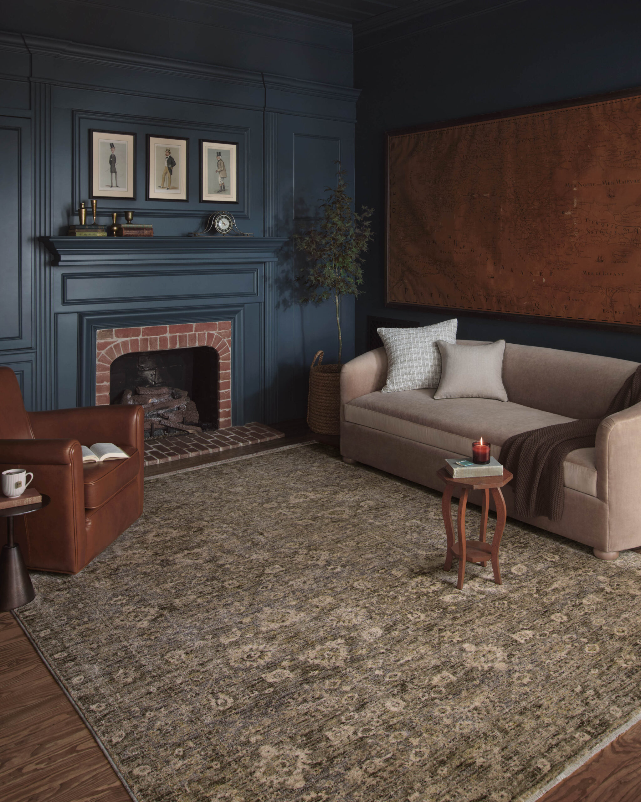 Magnolia Home by Joanna Lagoon / Natural Rug