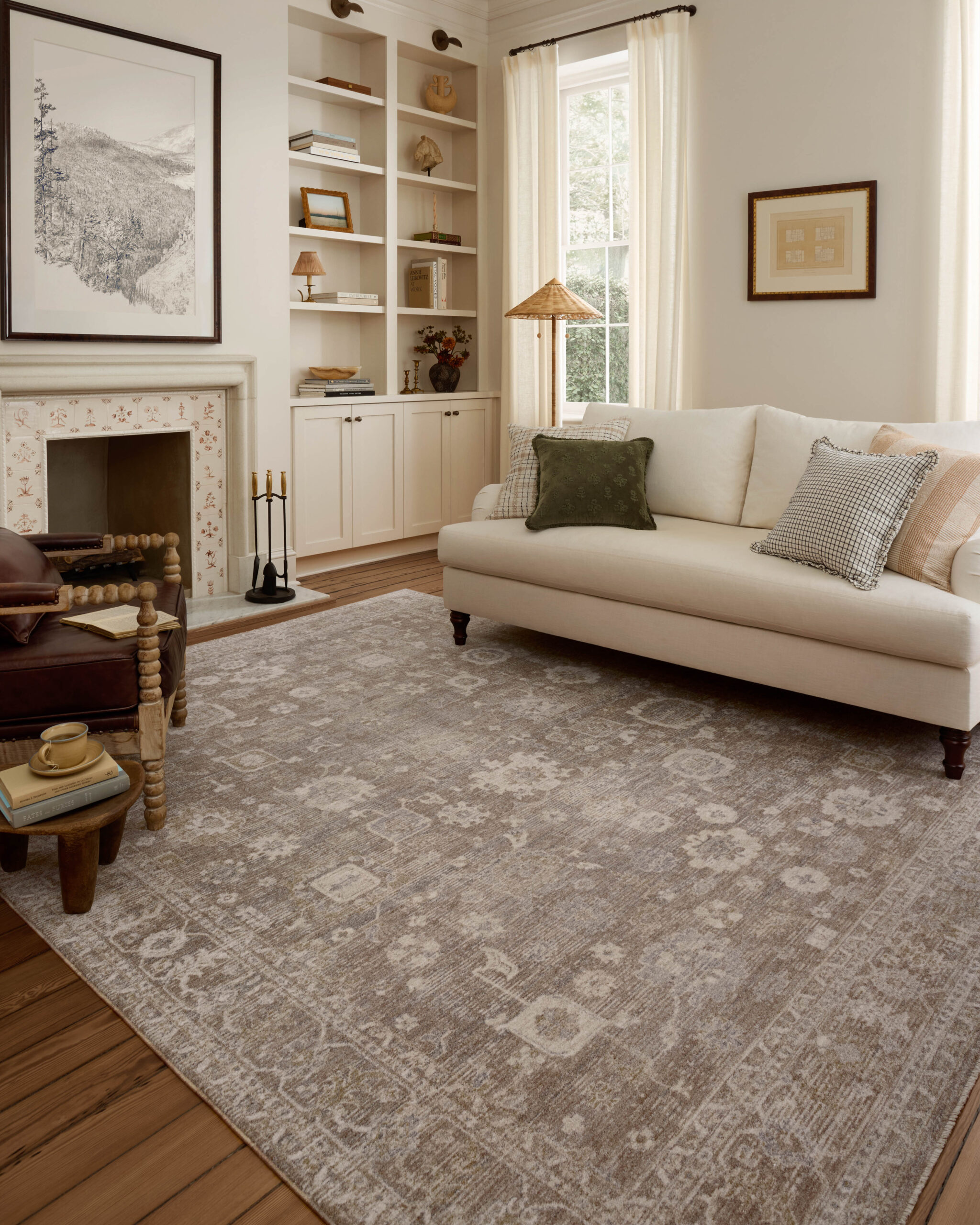 Chris Loves Julia x Taupe / Ivory Rug