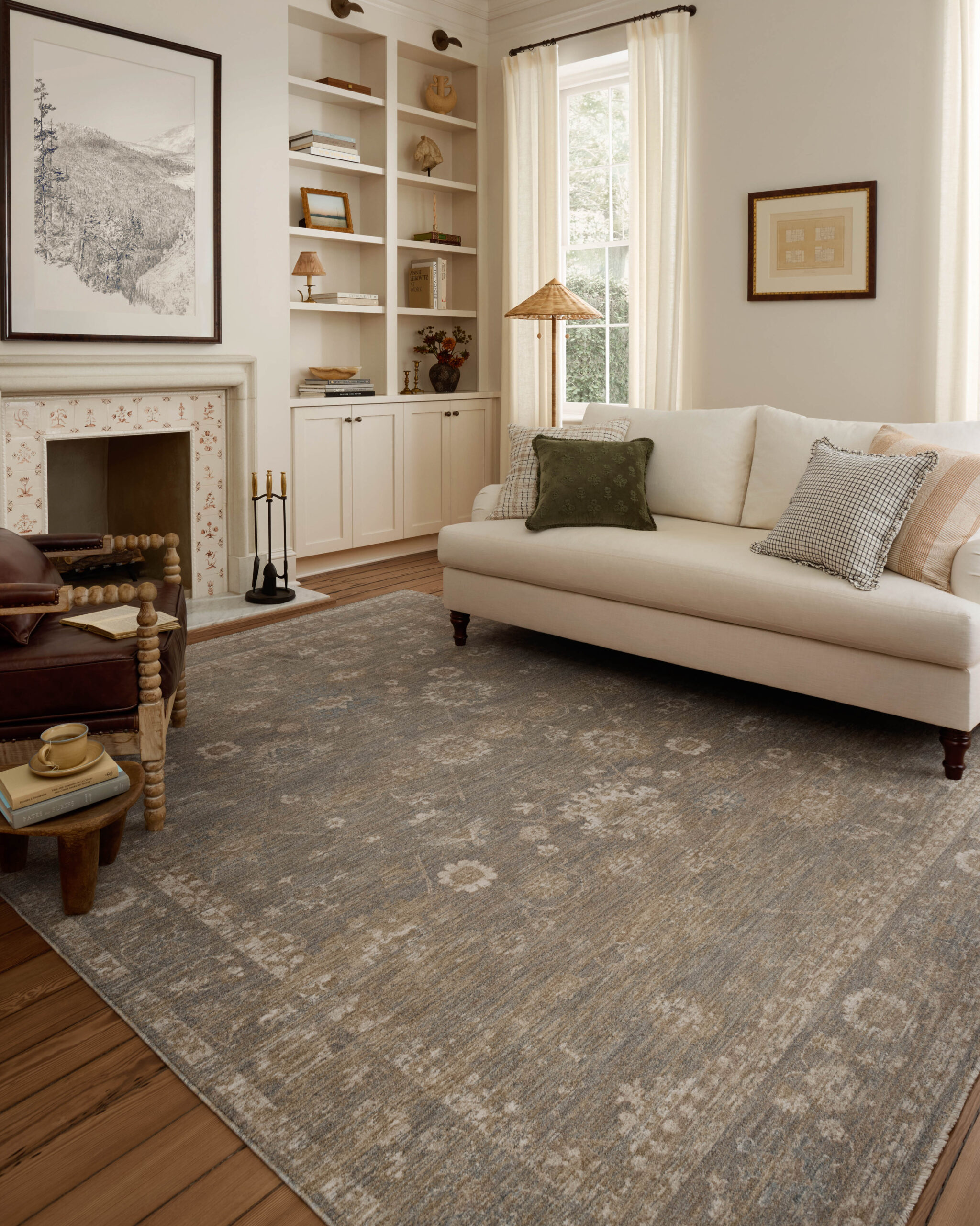Chris Loves Julia x Lagoon / Taupe Rug