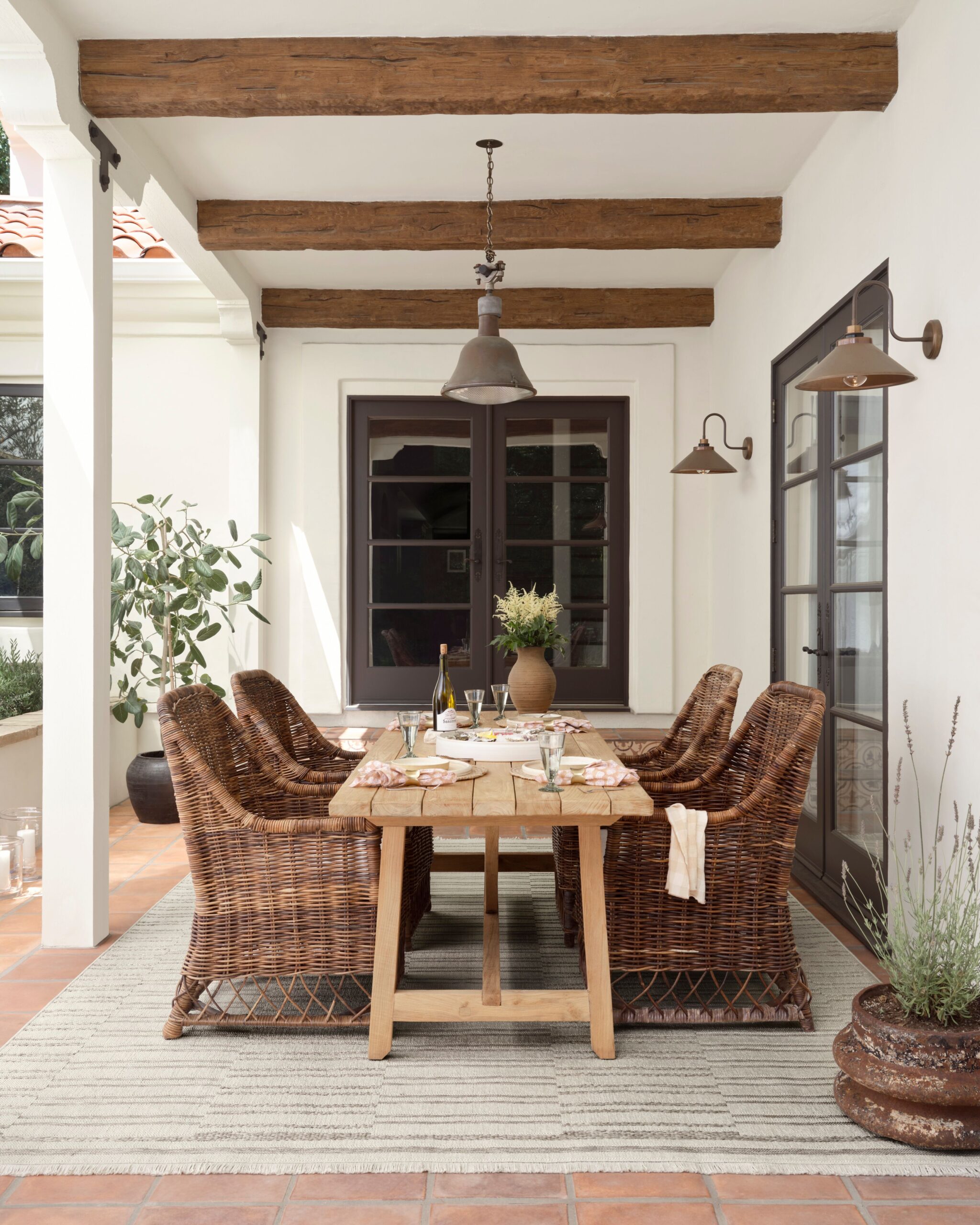 Amber Lewis x Loloi Ivory / Dove Rug