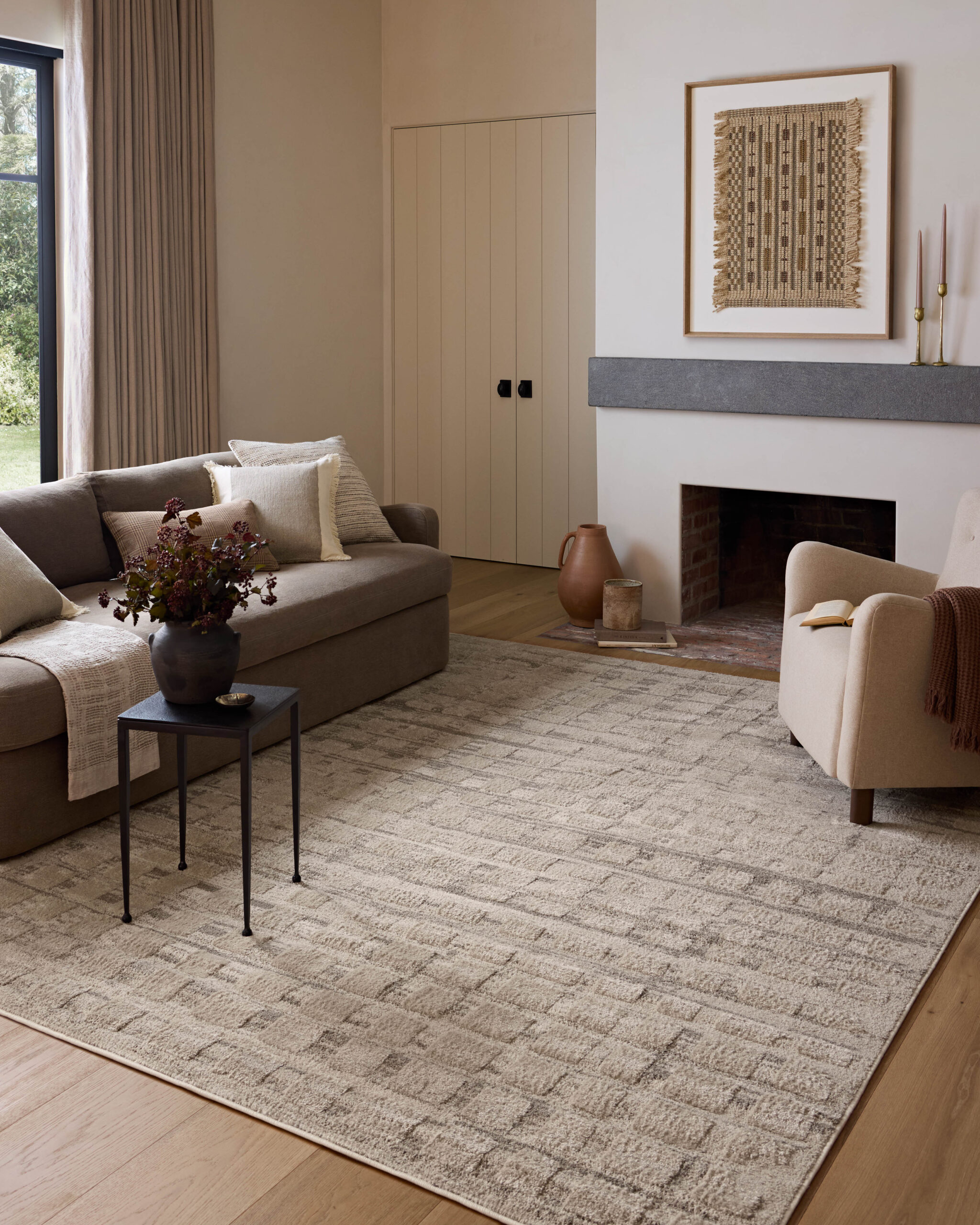 Amber Lewis x Loloi Pebble / Beige Rug