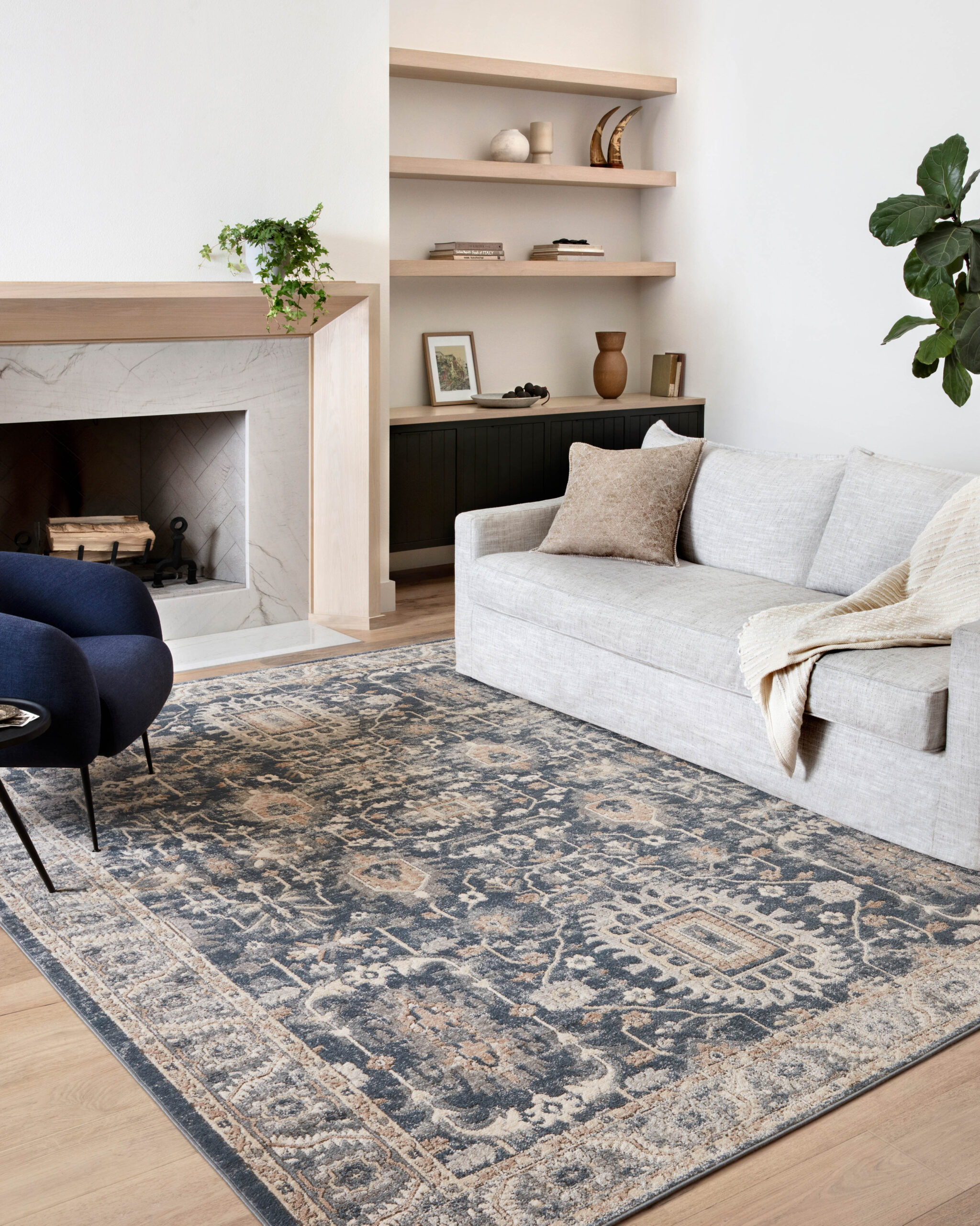 Loloi II Teagan Collection Denim / Ivory Rug