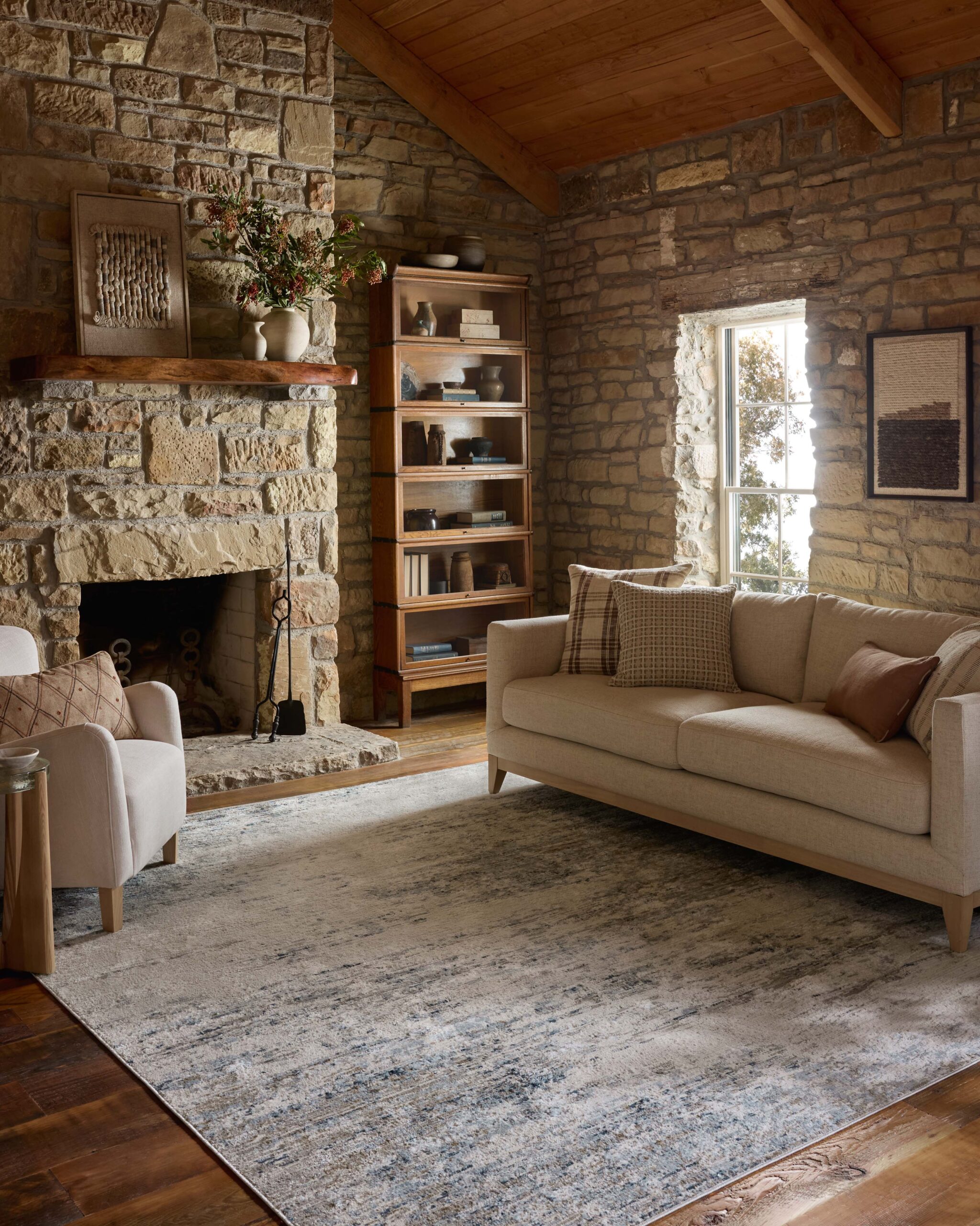 Loloi II Townes Ivory Ivory / Sky Rug