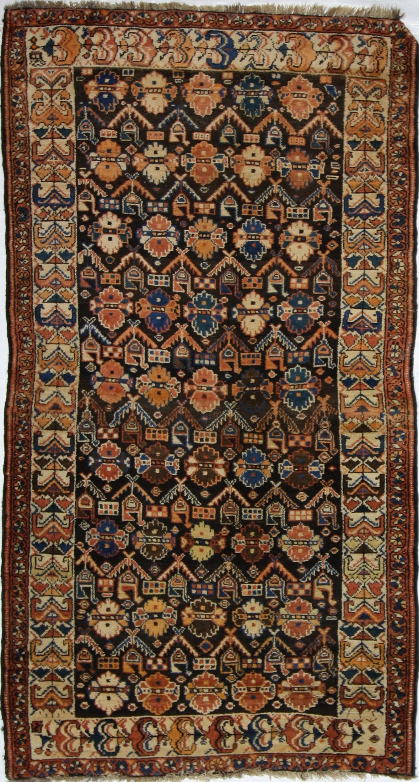 Traditional Hand Made 4 X 8 Rug